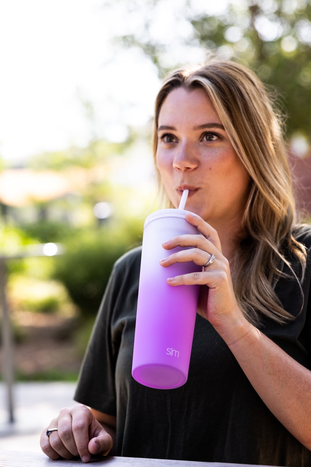 Simple Modern 24 fl oz Double Wall Plastic Classic Tumbler with Straw|Opalescent M393X