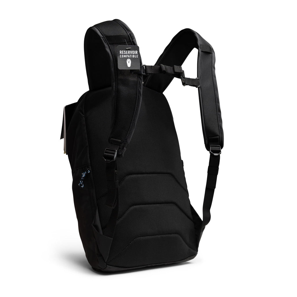 CamelBak Arête™ 14 Hydration Pack 50oz, Black M240C