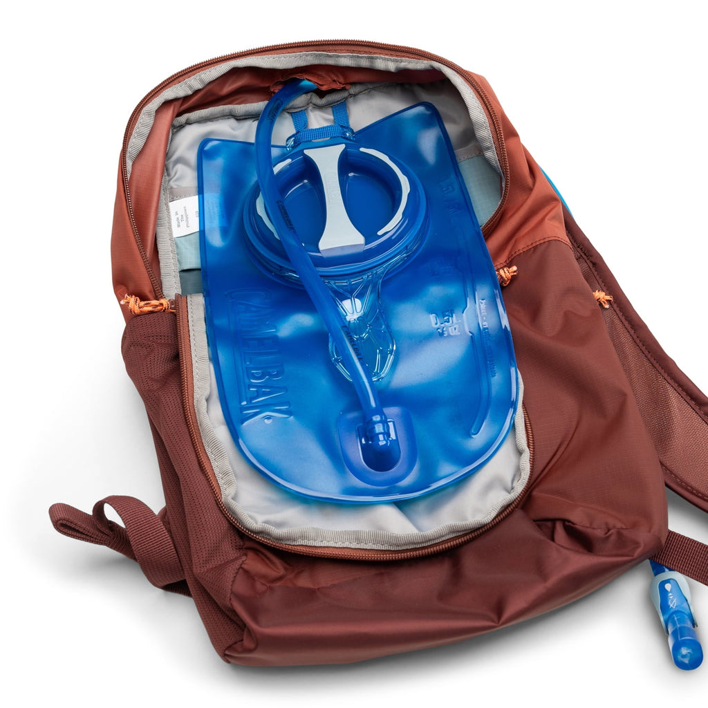 CamelBak Arête™ 14 Hydration Pack 50oz, Mahogany M241X