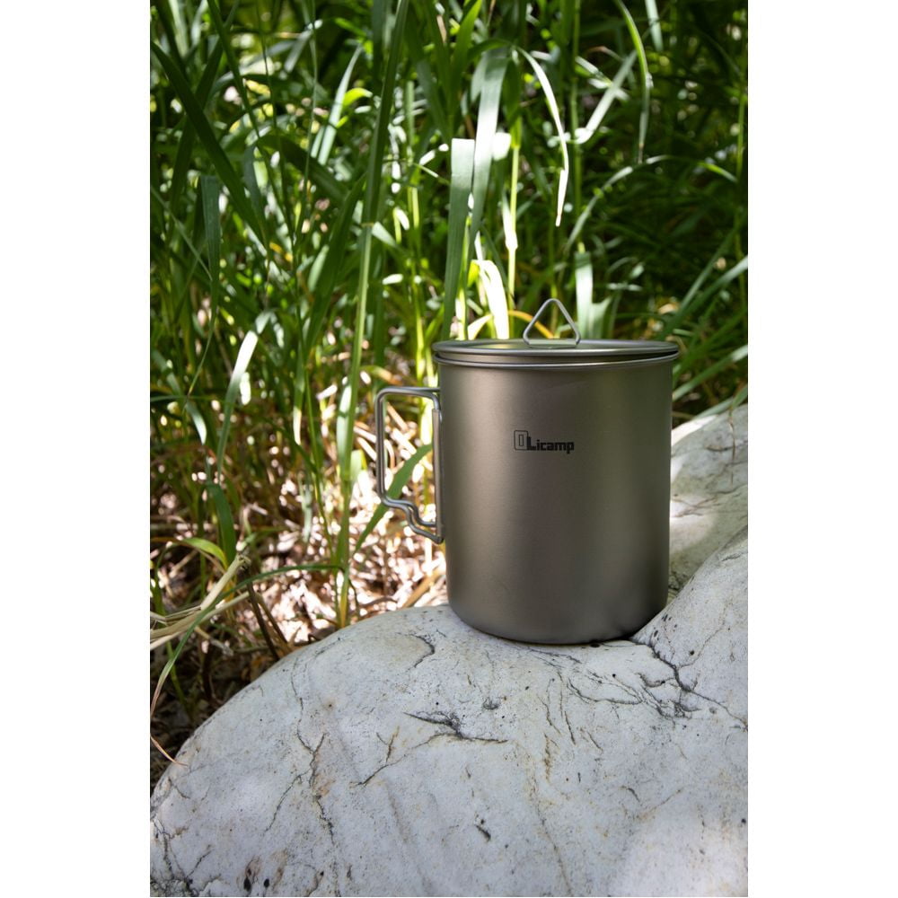 Olicamp Titanium Space Saver Mug with Lid, Nests Nalgene Bottle Inside, Lightweight and Compact, Perfect for Camping and Backpacking, 750mL M193R