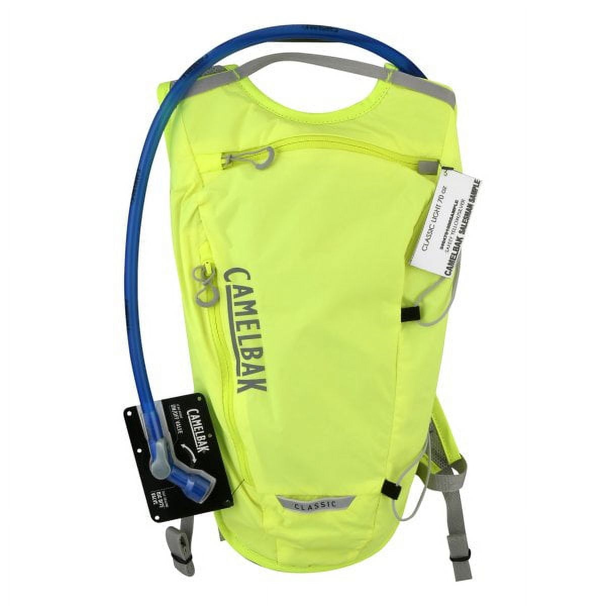 Camelbak Classic Light Hydration Pack Bag Inc Reservior Yellow/Silver 70oz M296M