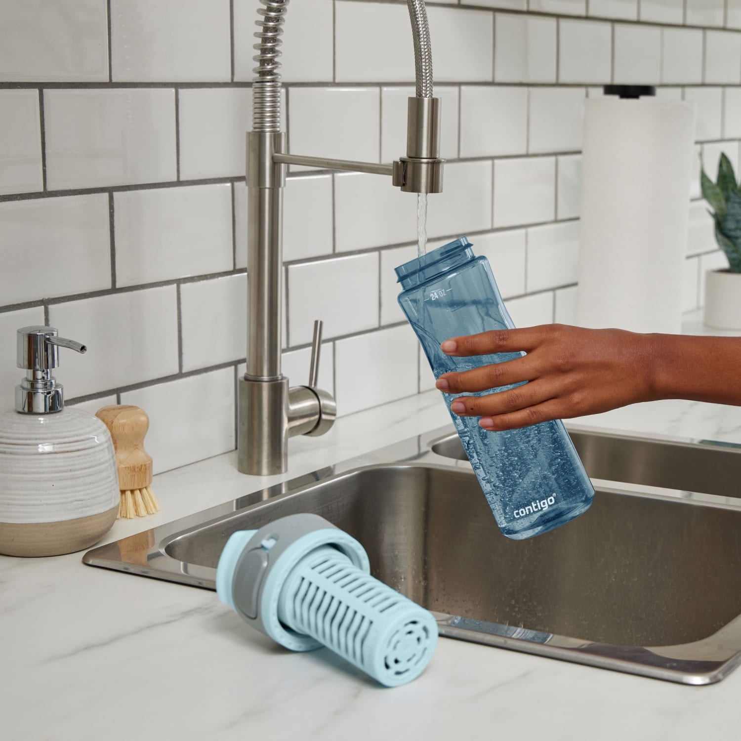 (2 pack) Contigo Clybourn Plastic FreeFlow Filter Water Bottle with AUTOSEAL Lid 24 oz., Dark Ice, with Replacable Filter M62Q