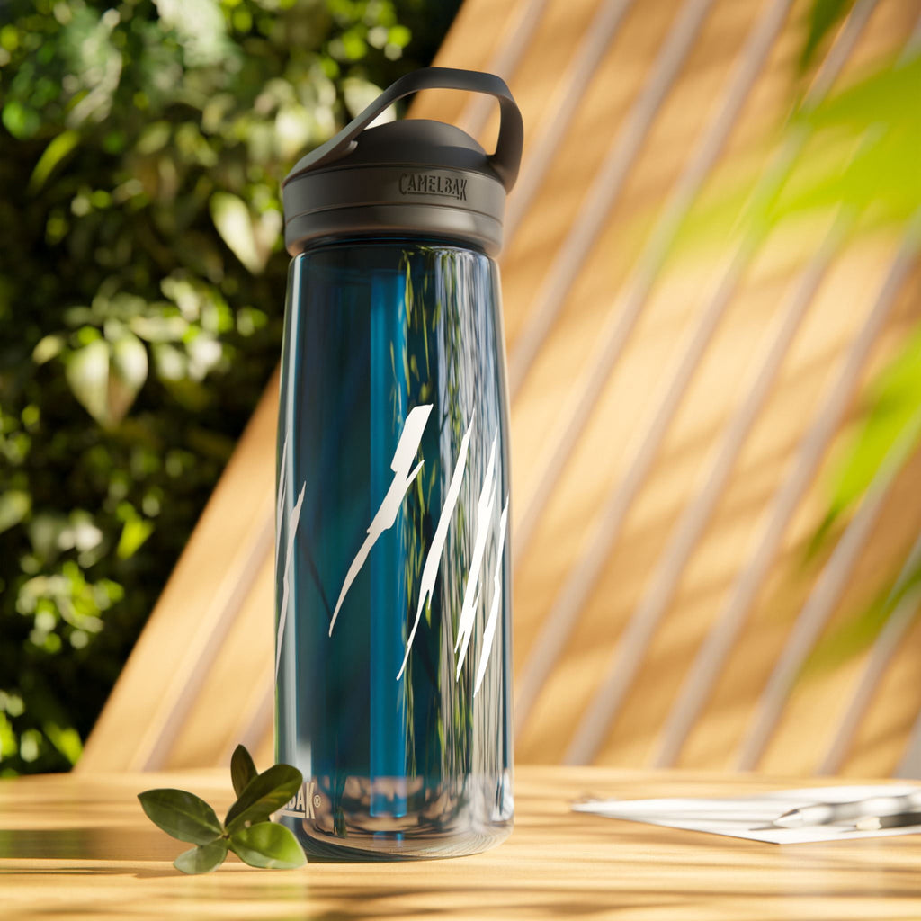 Effete Feline Claw Marks Scratch CamelBak Eddy®  Water Bottle, 20oz\25oz M307U